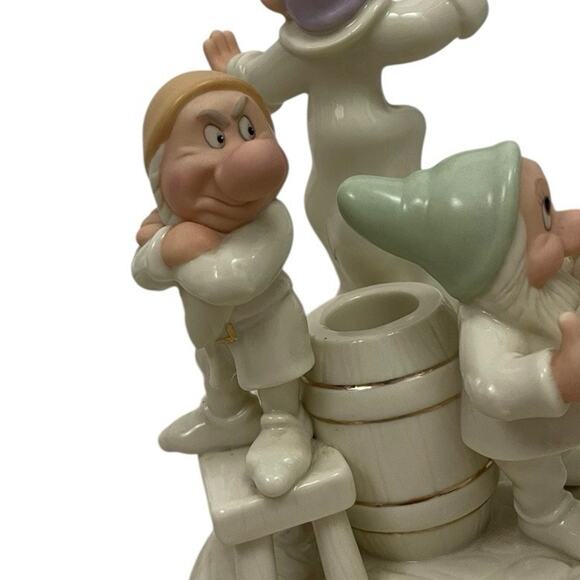 Disney Snow White and the Seven Dwarfs Candlestick - Picture 4 of 8